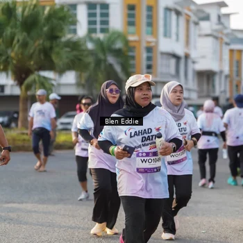 Runner Photo 7840017