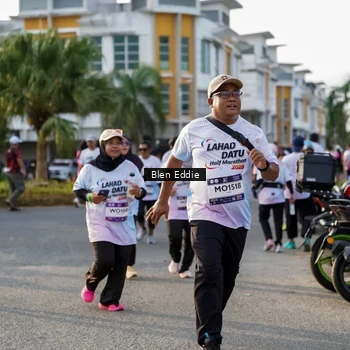 Runner Photo 7840027