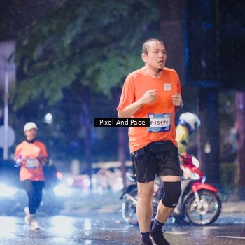 Runner Photo 7840036