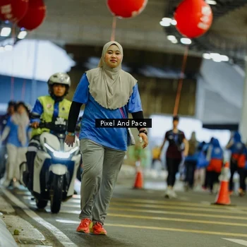 Runner Photo 7840044
