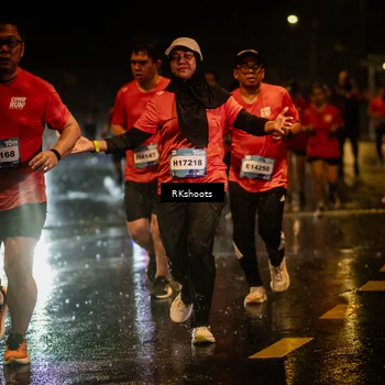 Runner Photo 7840057