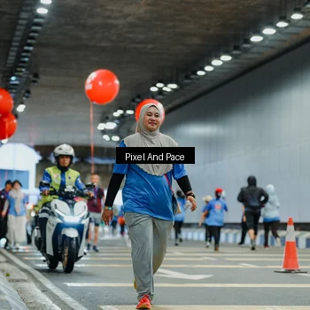 Runner Photo 7840068