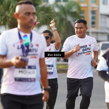 Runner Photo 7840085