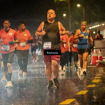 Runner Photo 7840102