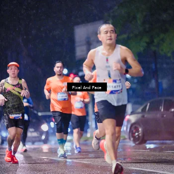 Runner Photo 7840105
