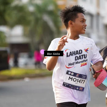 Runner Photo 7840113