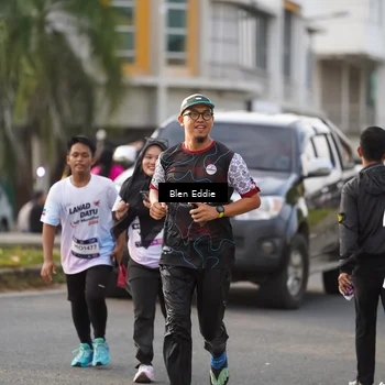 Runner Photo 7840129