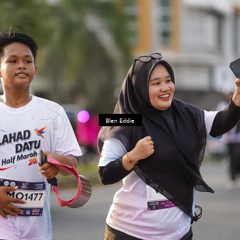 Runner Photo 7840158