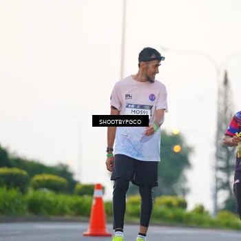 Runner Photo 7840194