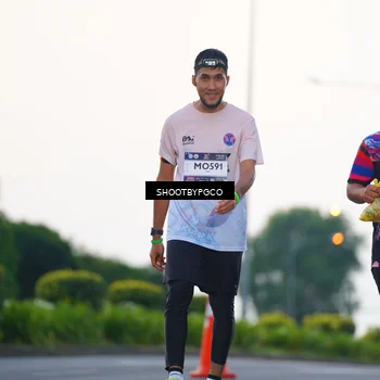 Runner Photo 7840204