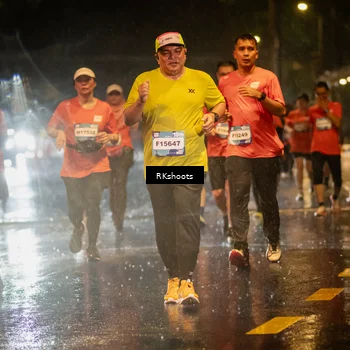 Runner Photo 7840251