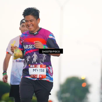Runner Photo 7840263