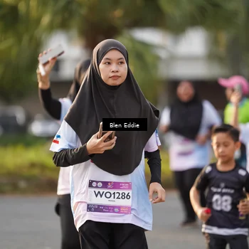 Runner Photo 7840266