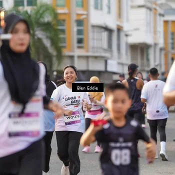 Runner Photo 7840286