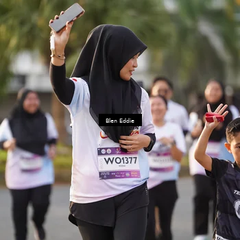 Runner Photo 7840298