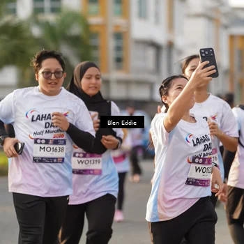 Runner Photo 7840308