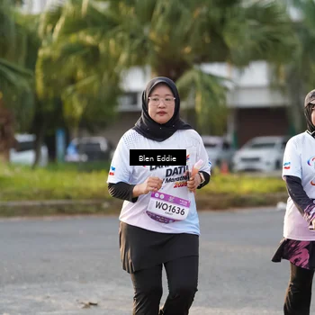 Runner Photo 7840330