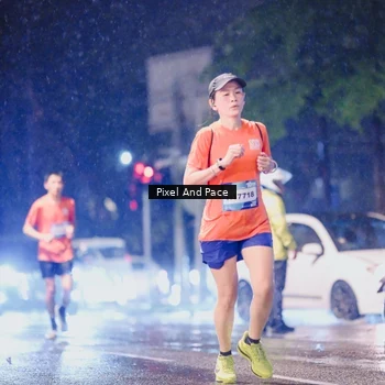 Runner Photo 7840345