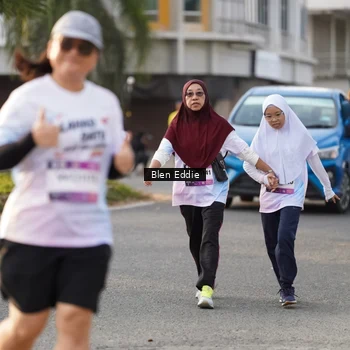 Runner Photo 7840355