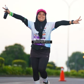 Runner Photo 7840371