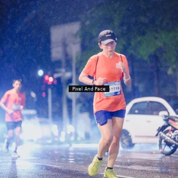 Runner Photo 7840372
