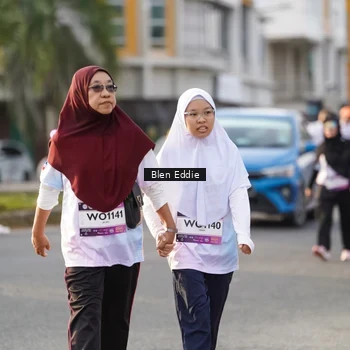 Runner Photo 7840379
