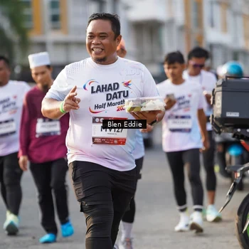Runner Photo 7840389