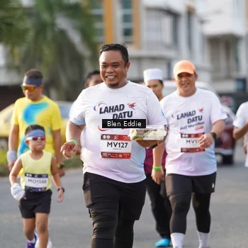 Runner Photo 7840397