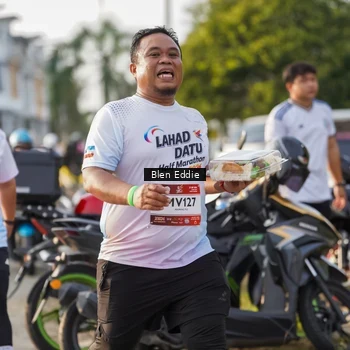 Runner Photo 7840406