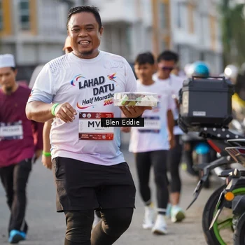 Runner Photo 7840408