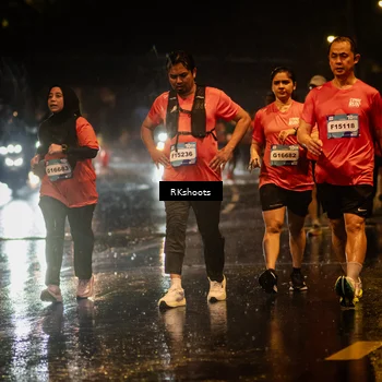 Runner Photo 7840411