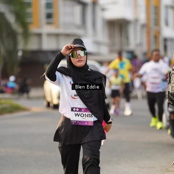 Runner Photo 7840412