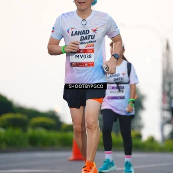 Runner Photo 7840444