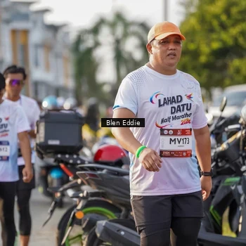 Runner Photo 7840447