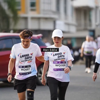 Runner Photo 7840473