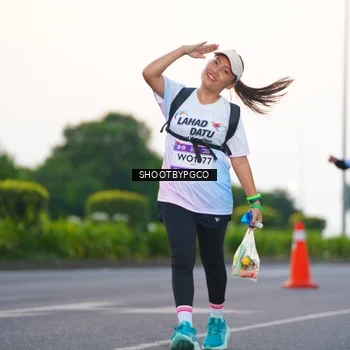 Runner Photo 7840511