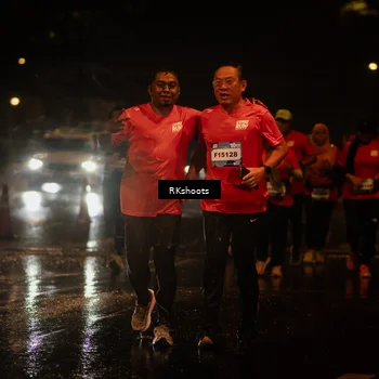 Runner Photo 7840517