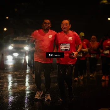 Runner Photo 7840530