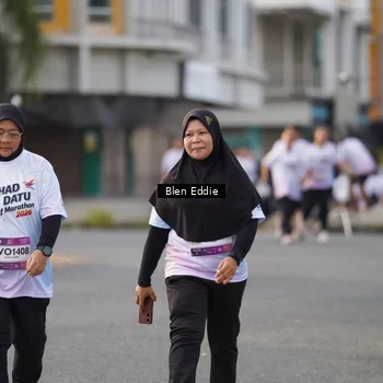Runner Photo 7840534