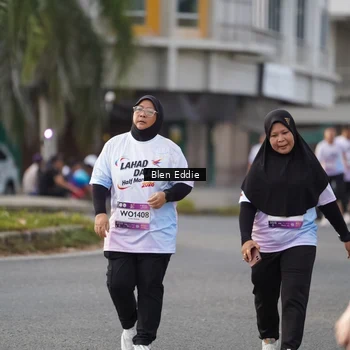 Runner Photo 7840535