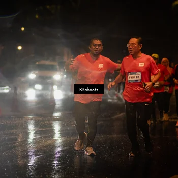 Runner Photo 7840544
