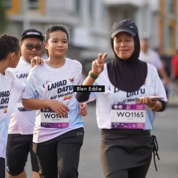 Runner Photo 7840562