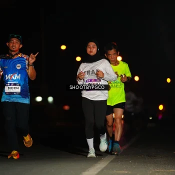 Runner Photo 7840565