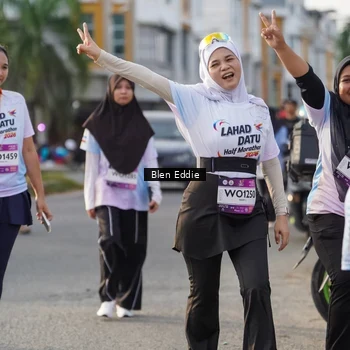 Runner Photo 7840639