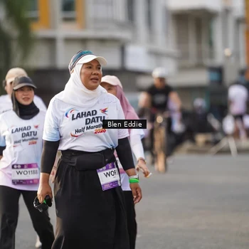 Runner Photo 7840648