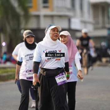 Runner Photo 7840661
