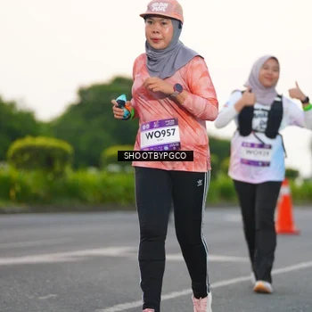 Runner Photo 7840662