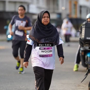 Runner Photo 7840695