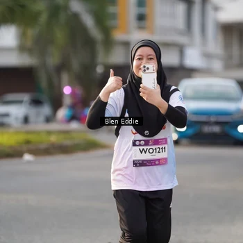 Runner Photo 7840712
