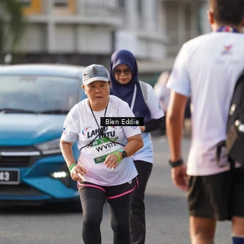 Runner Photo 7840744